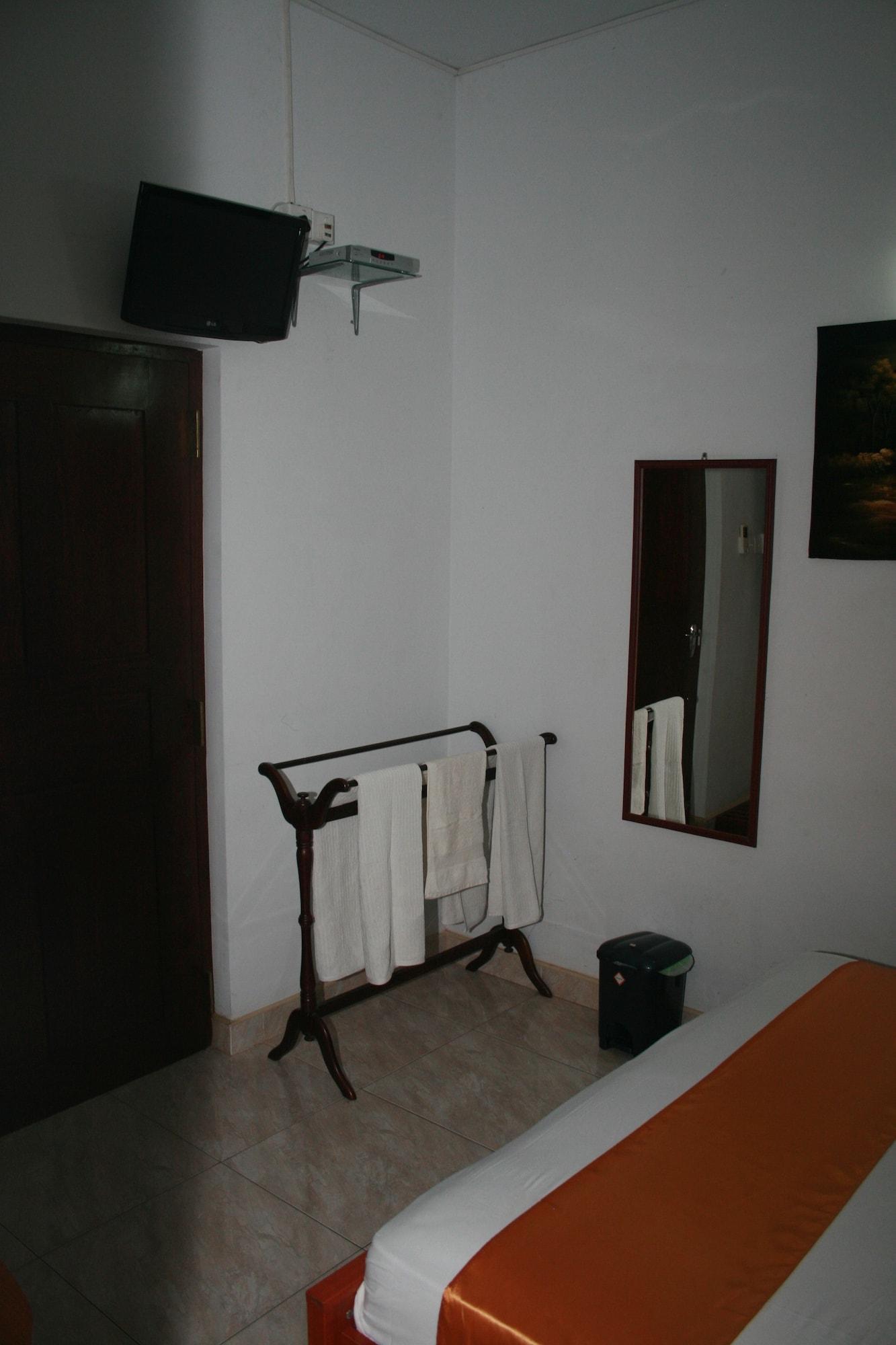 Blue Gum Hotel Джа-Ела Екстериор снимка