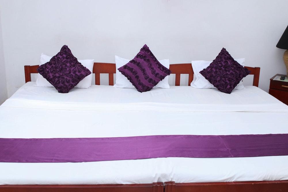 Blue Gum Hotel Джа-Ела Екстериор снимка