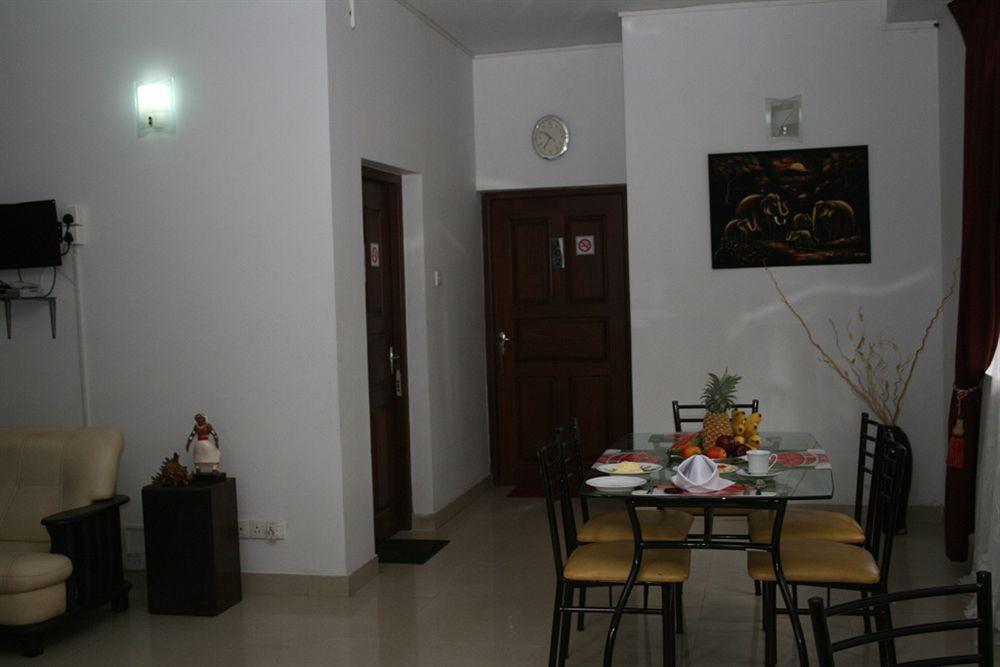 Blue Gum Hotel Джа-Ела Екстериор снимка